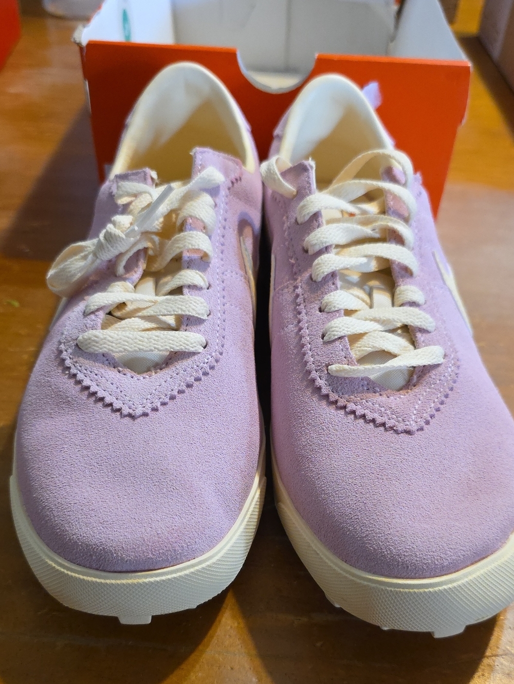 Nike Women's Astrograbber Suede-Size 10½-Box Has No Lid